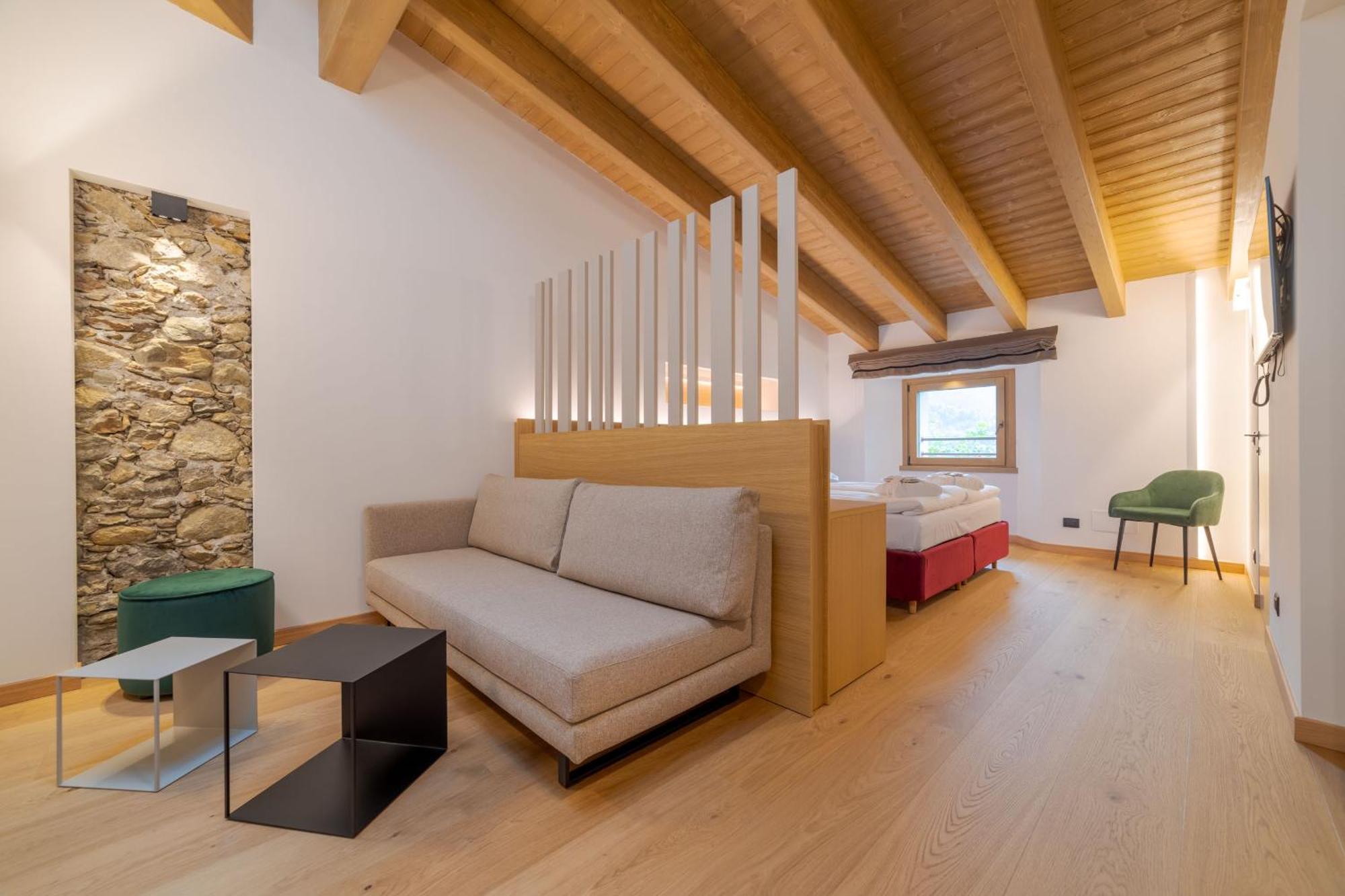 Wine Hotel San Carlo - Relais & Spa - Boutique Hotel Chiuro Bagian luar foto