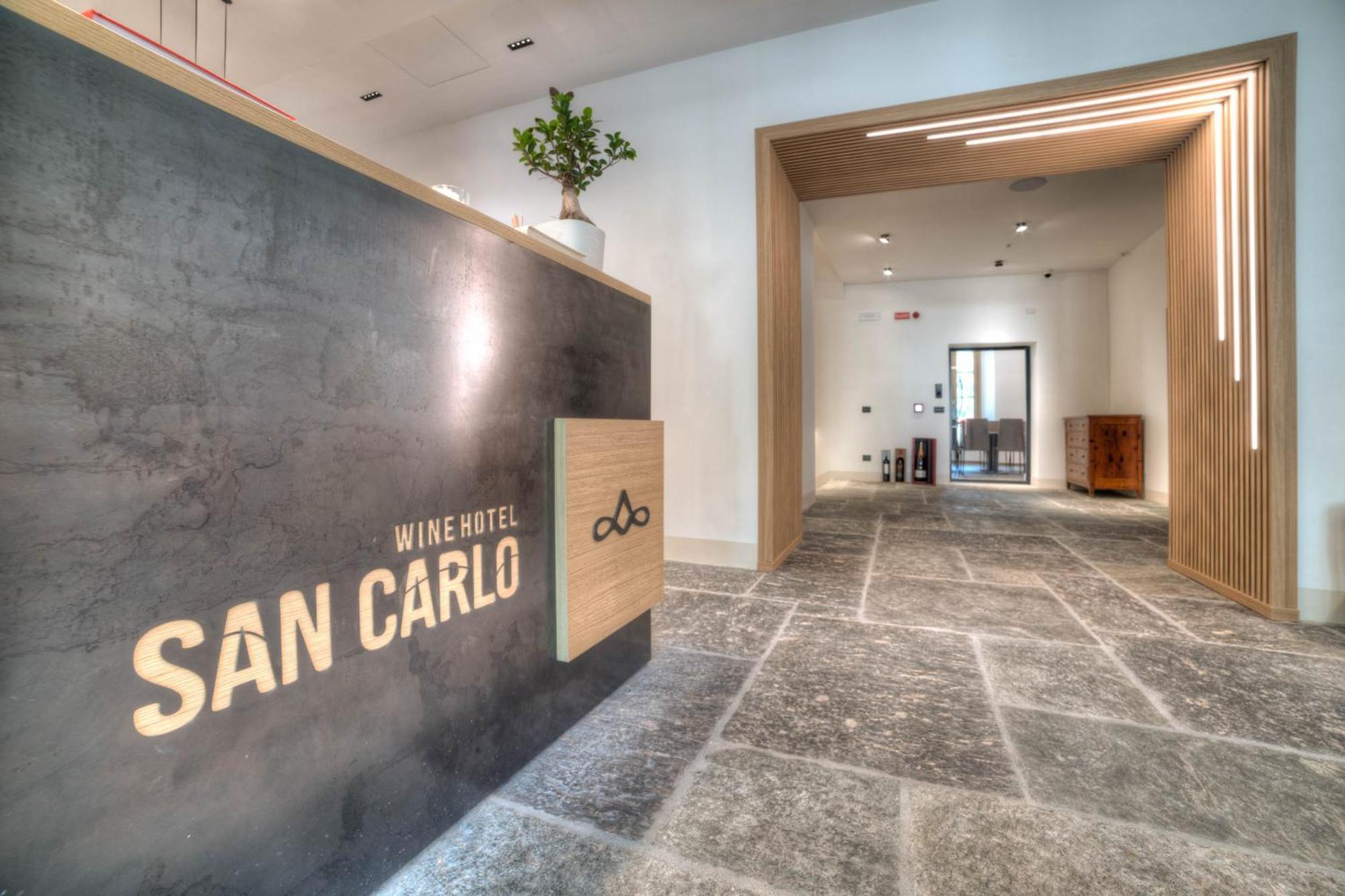 Wine Hotel San Carlo - Relais & Spa - Boutique Hotel Chiuro Bagian luar foto