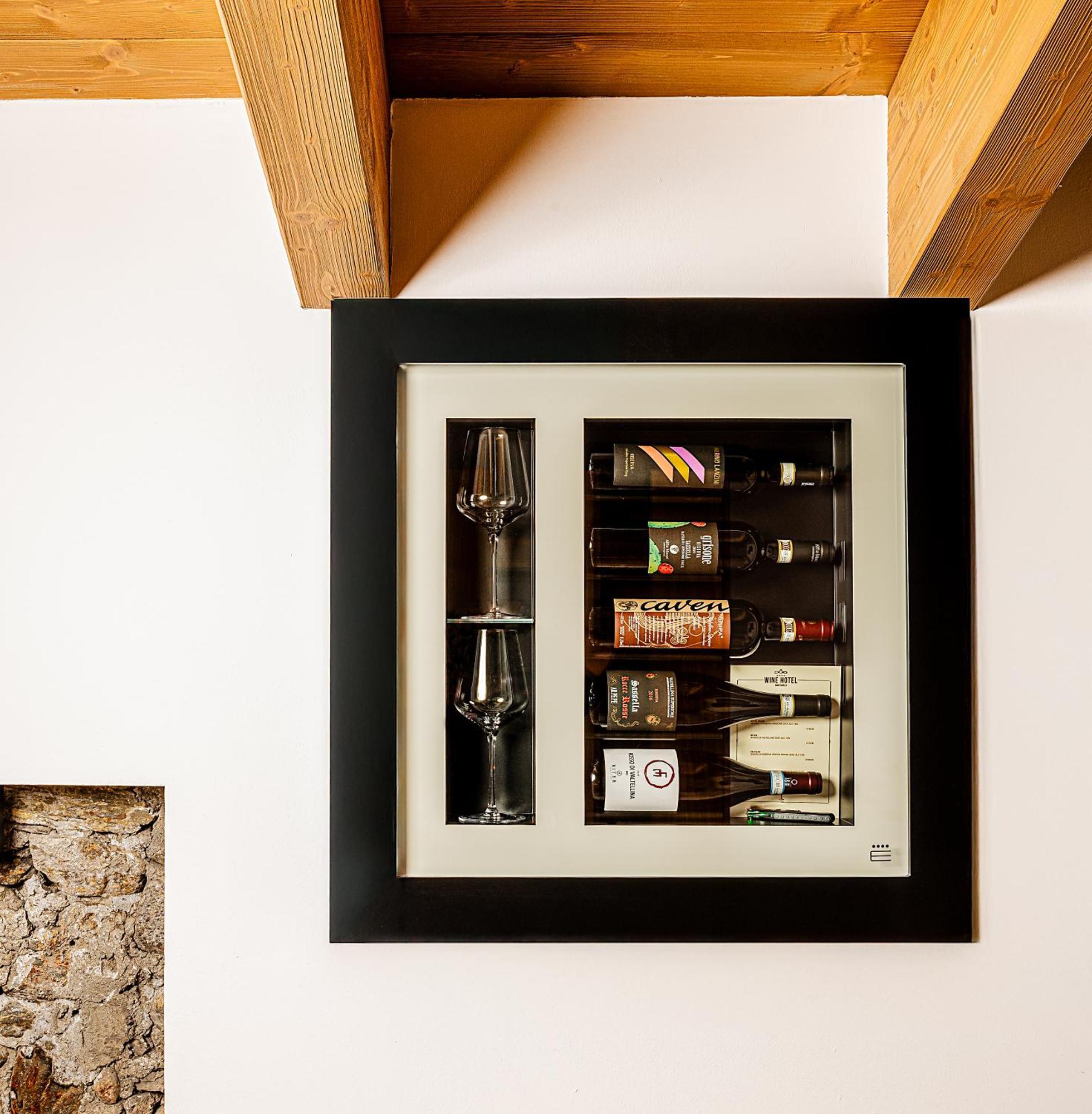 Wine Hotel San Carlo - Relais & Spa - Boutique Hotel Chiuro Bagian luar foto